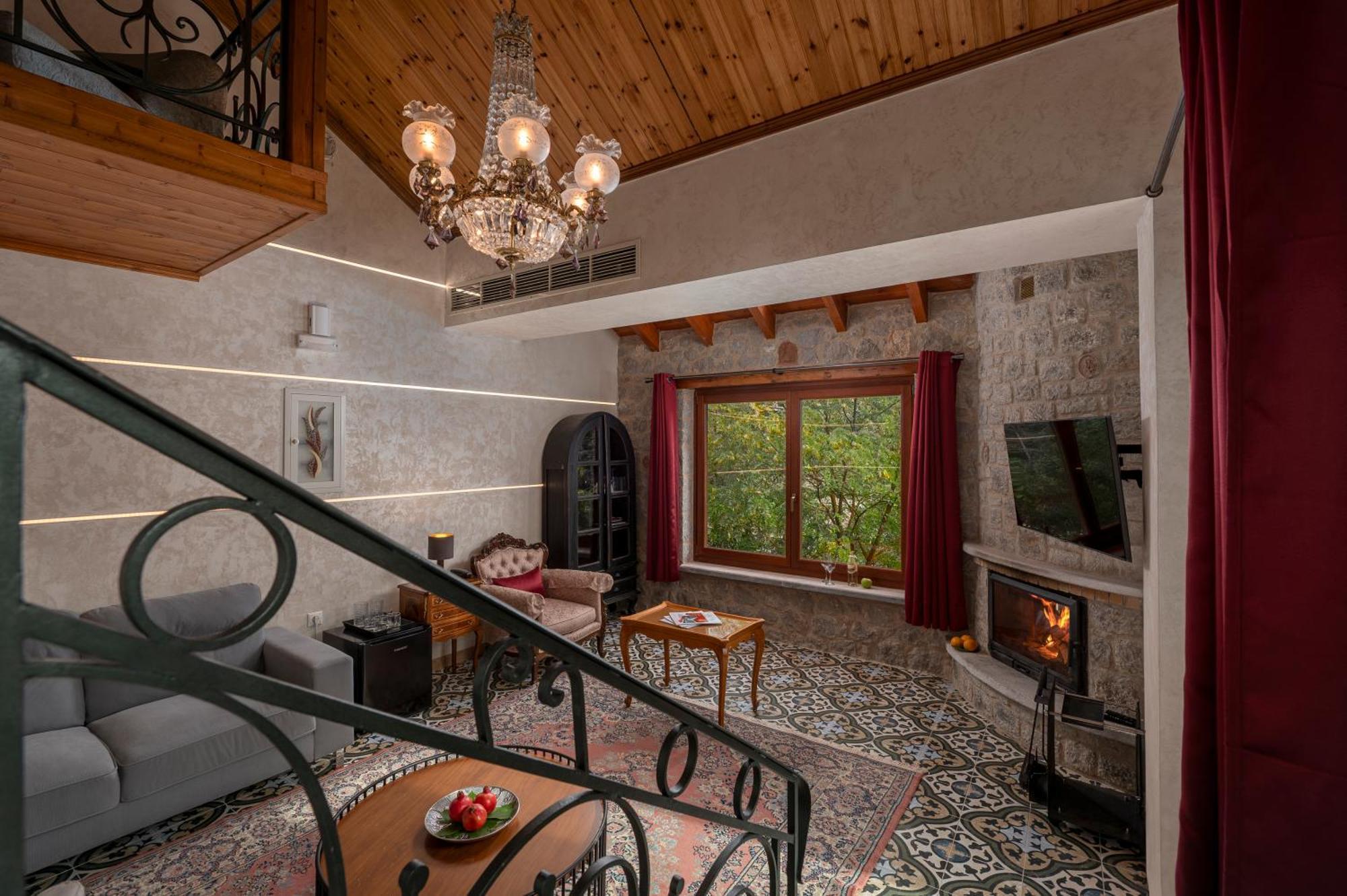 Vip Chalet 4 Seasons Arachova Exterior photo